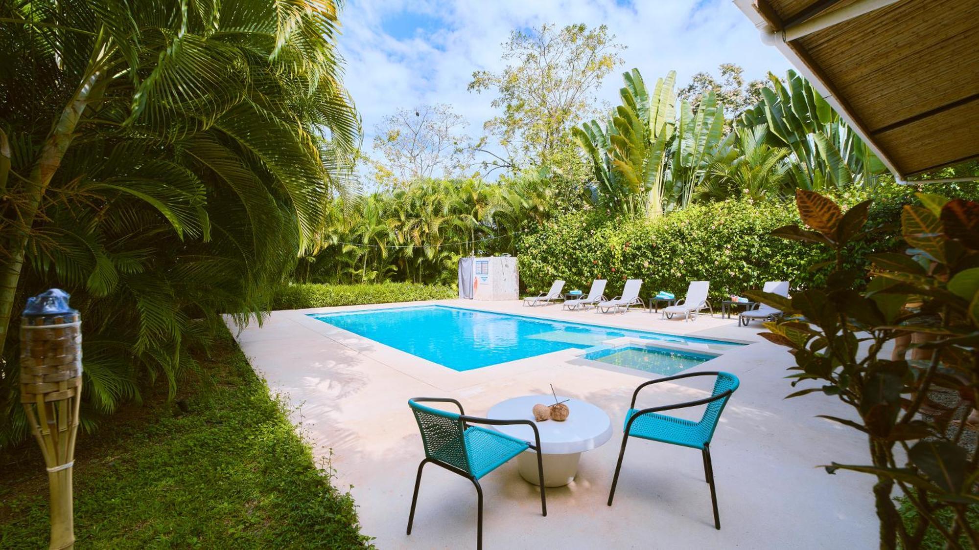 La Tica Y La Gata Hotel Puerto Viejo de Talamanca Екстериор снимка