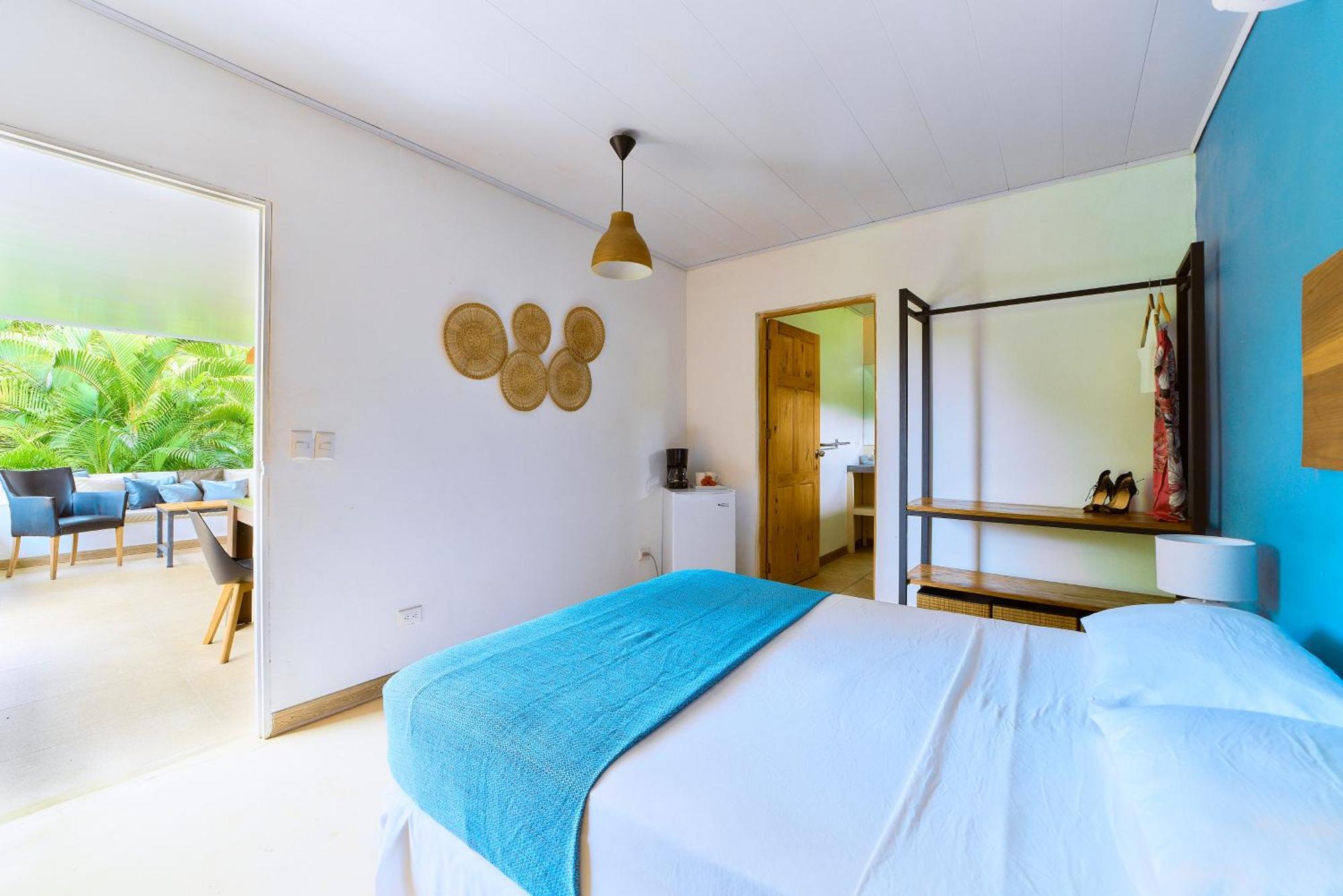 La Tica Y La Gata Hotel Puerto Viejo de Talamanca Екстериор снимка