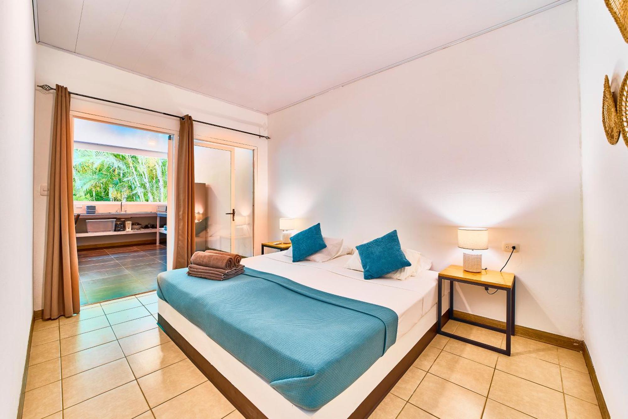La Tica Y La Gata Hotel Puerto Viejo de Talamanca Екстериор снимка