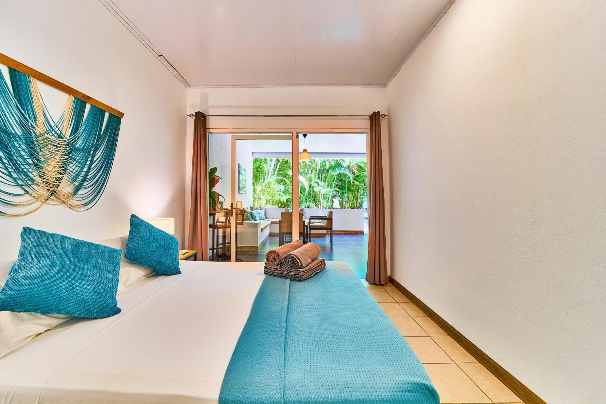 La Tica Y La Gata Hotel Puerto Viejo de Talamanca Екстериор снимка